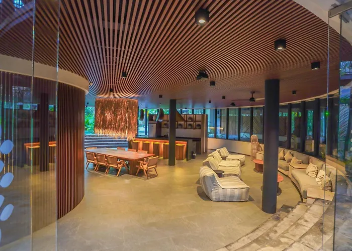 Miraluna Stunning Penthouse In Exclusive Area *
